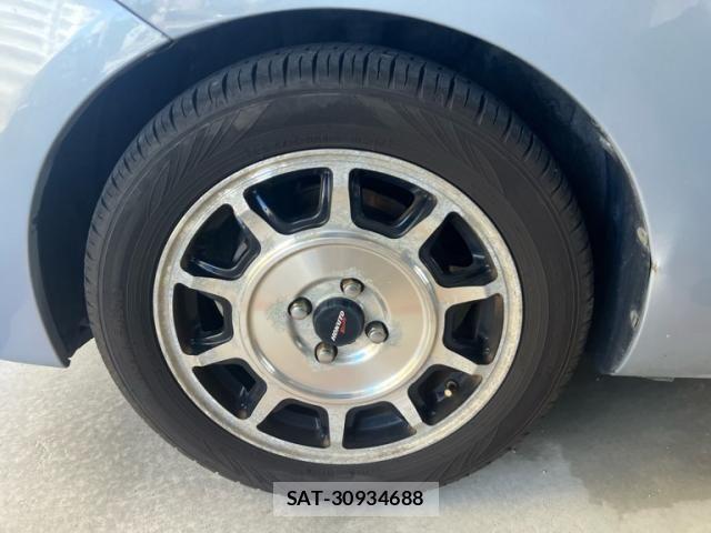 Toyota SPADE 2012-08 7729135-13