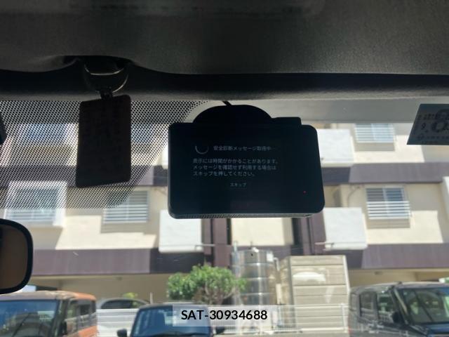 Toyota SPADE 2012-08 7729135-25
