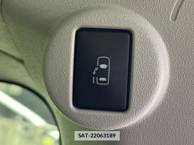 Toyota SPADE 2017-07 7729127-6