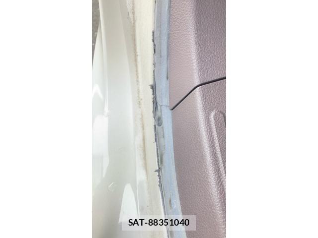 Toyota SPADE 2013-10 7789380-24