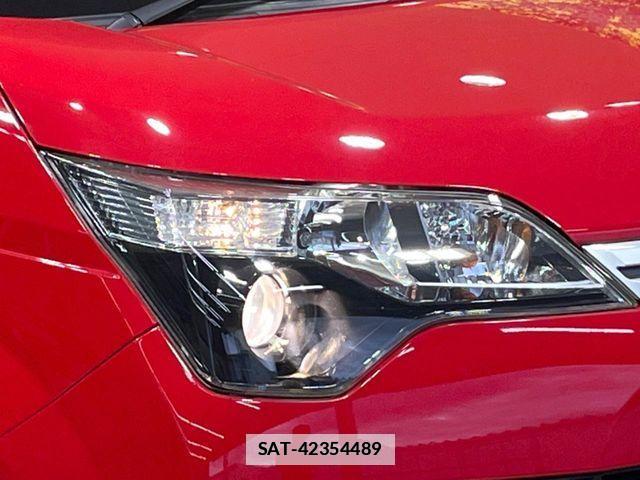 Toyota SPADE 2016-09 7789385-11