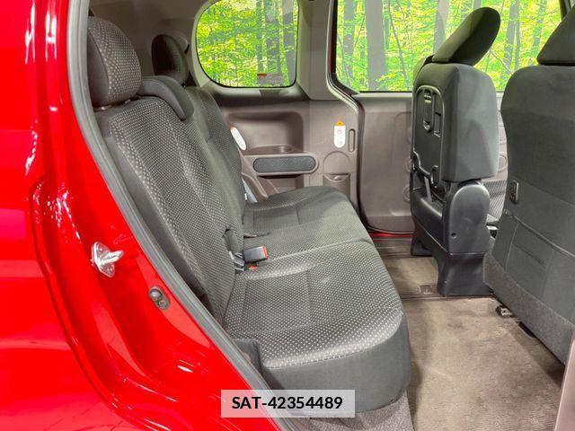 Toyota SPADE 2016-09 7789385-8