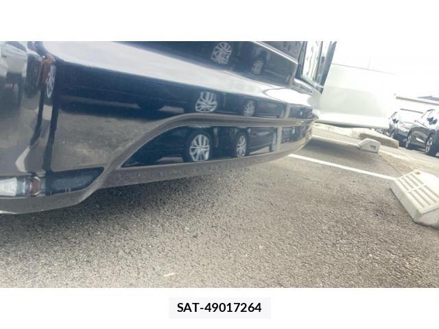Toyota SPADE 2013-09 7789383-22