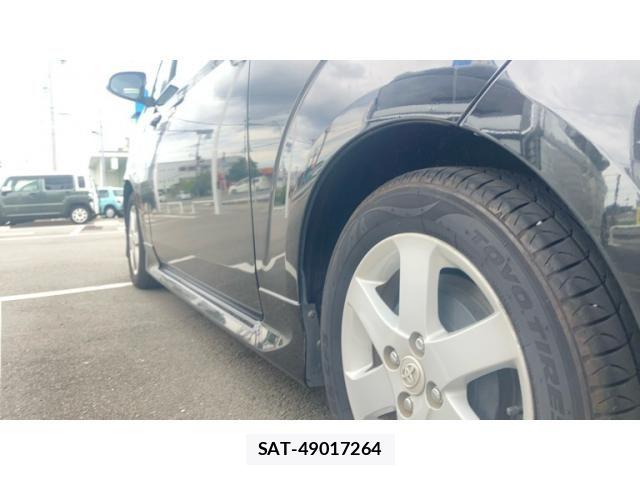 Toyota SPADE 2013-09 7789383-23