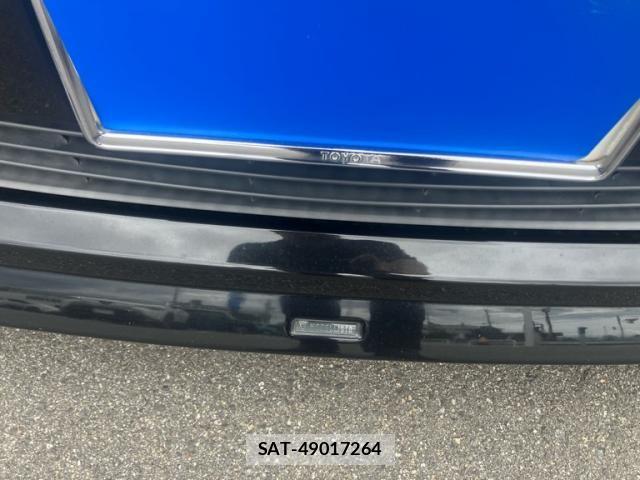 Toyota SPADE 2013-09 7789383-2