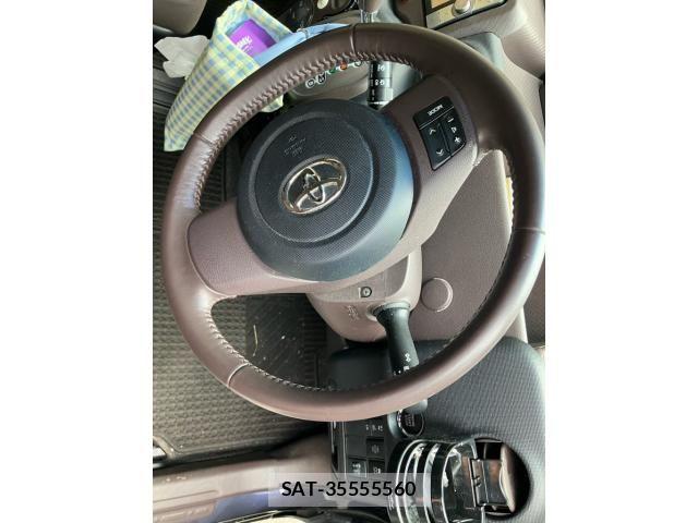 Toyota SPADE 2012-10 7789381-13