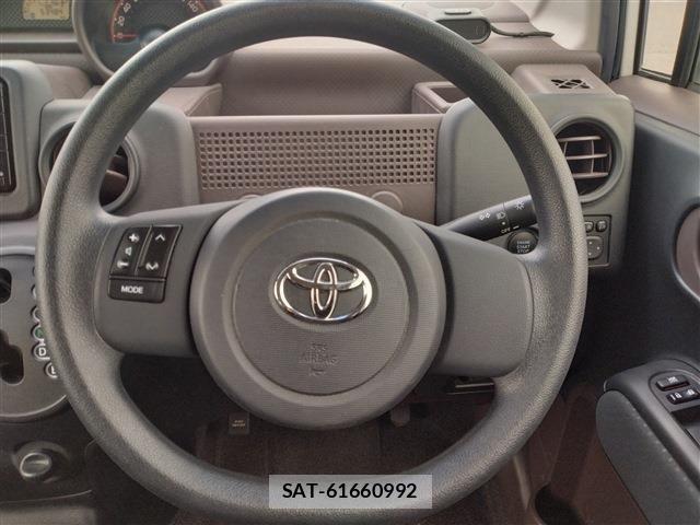 Toyota SPADE 2015-08 7789384-13