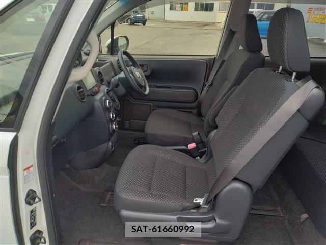 Toyota SPADE 2015-08 7789384-23