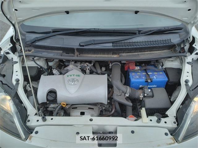 Toyota SPADE 2015-08 7789384-26