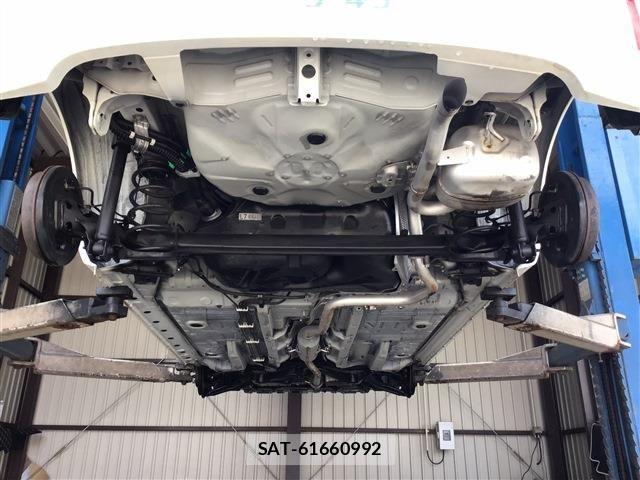 Toyota SPADE 2015-08 7789384-27