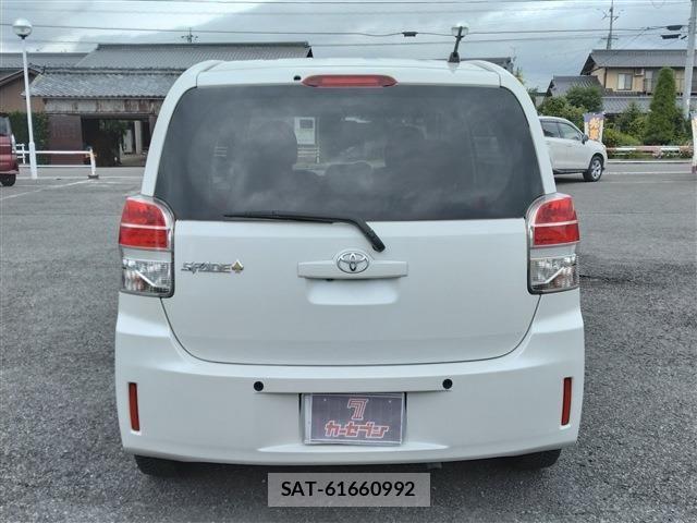 Toyota SPADE 2015-08 7789384-5