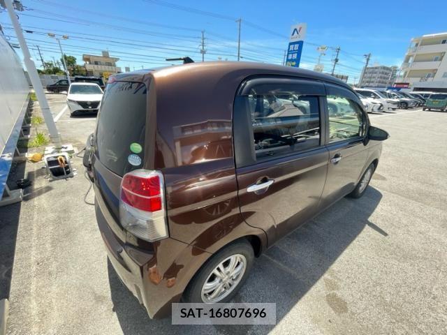 Toyota SPADE 2013-08 7789378-6