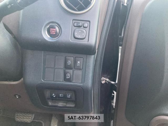 Toyota SPADE 2017-12 7879595-14