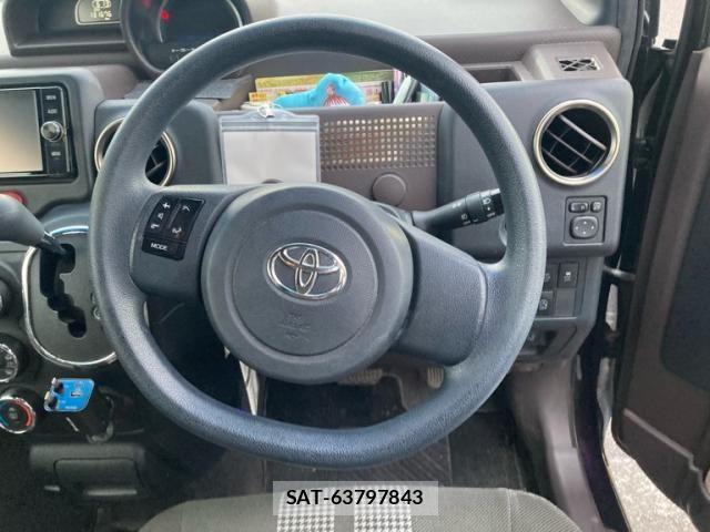 Toyota SPADE 2017-12 7879595-17
