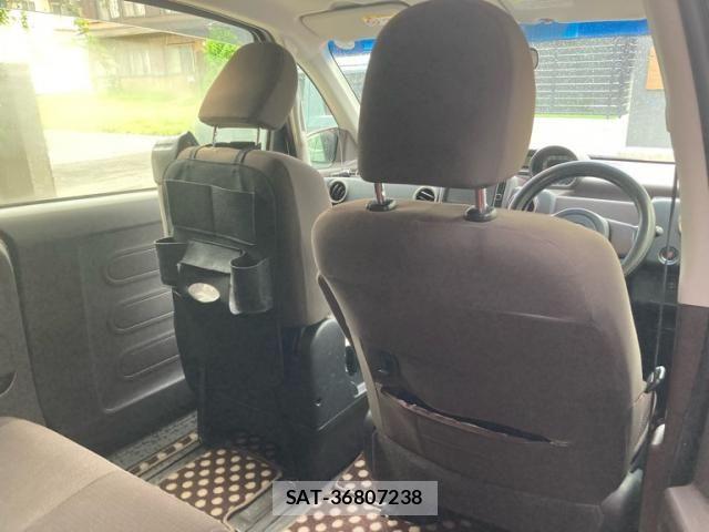 Toyota SPADE 2013-12 7879598-11