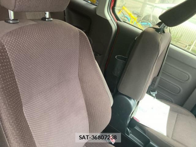 Toyota SPADE 2013-12 7879598-12