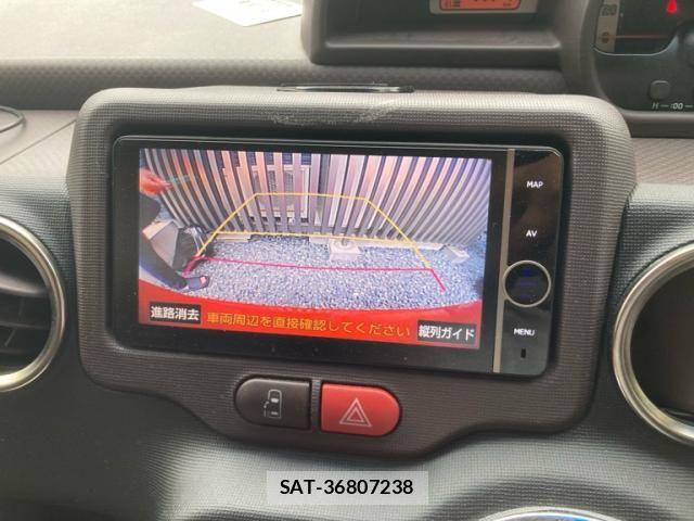 Toyota SPADE 2013-12 7879598-20