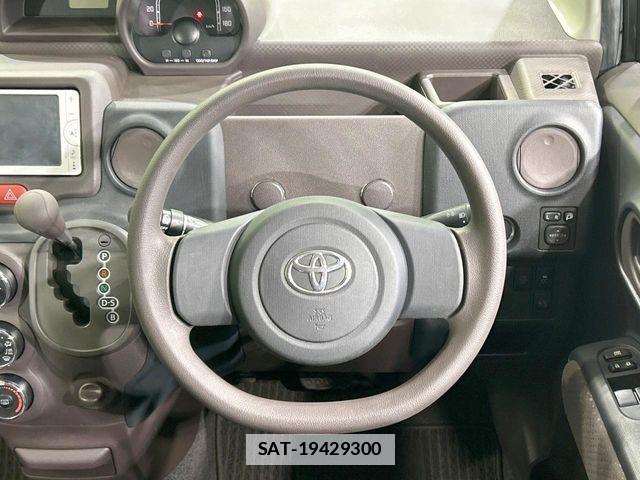 Toyota SPADE 2013-10 7981098-10