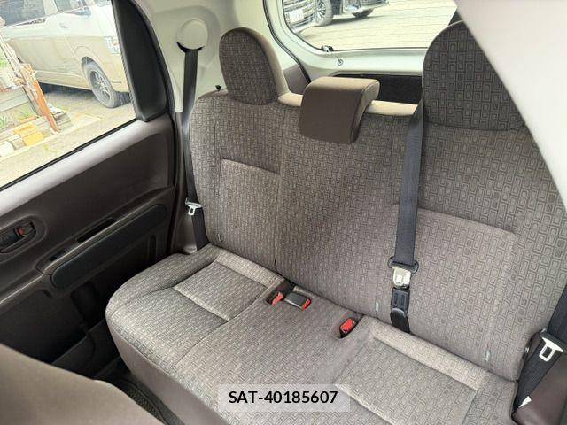 Toyota SPADE 2015-05 7981099-10