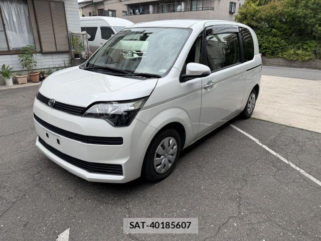 Toyota SPADE 2015-05 7981099-1