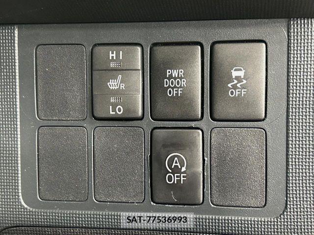 Toyota SPADE 2016-10 8038420-6