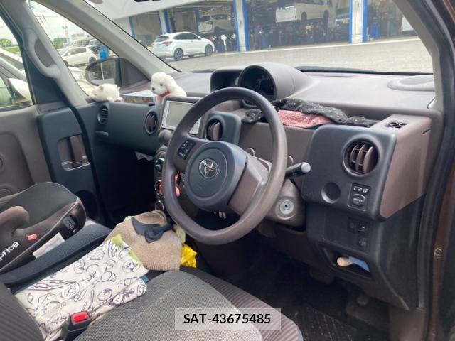 Toyota SPADE 2013-09 8038423-9