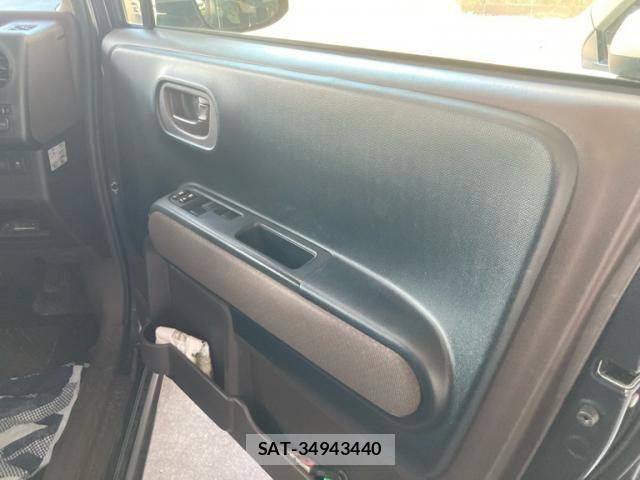 Toyota SPADE 2013-08 8075688-10