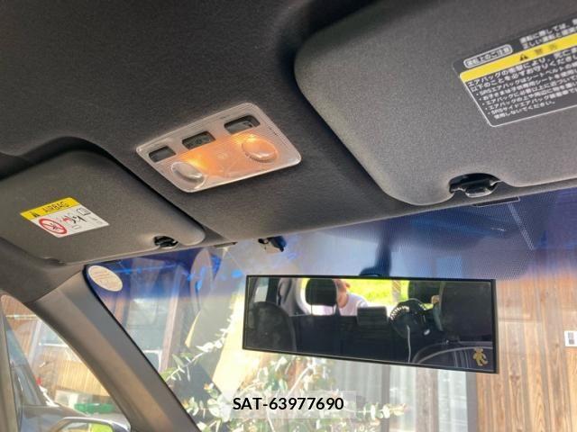 Toyota SPADE 2015-07 8102009-11
