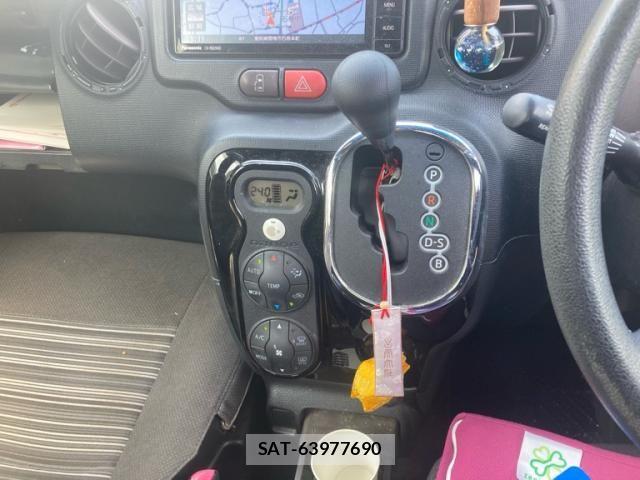 Toyota SPADE 2015-07 8102009-16