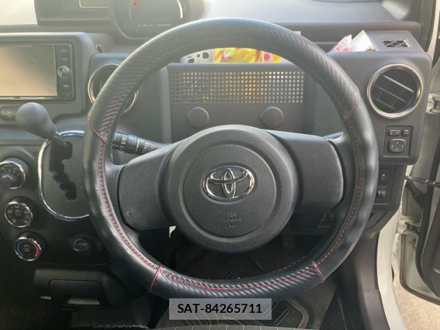 Toyota SPADE 2016-10 8102005-17