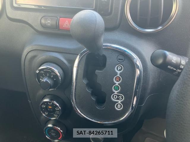 Toyota SPADE 2016-10 8102005-19