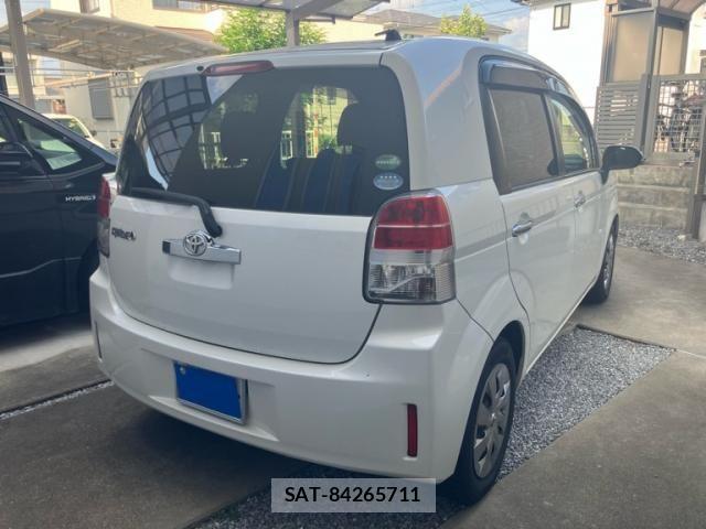 Toyota SPADE 2016-10 8102005-3