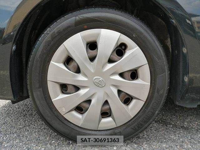 Toyota SPADE 2015-03 8102006-26