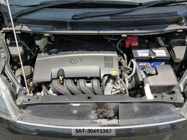 Toyota SPADE 2015-03 8102006-28