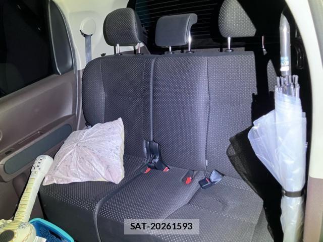 Toyota SPADE 2014-05 8102008-12