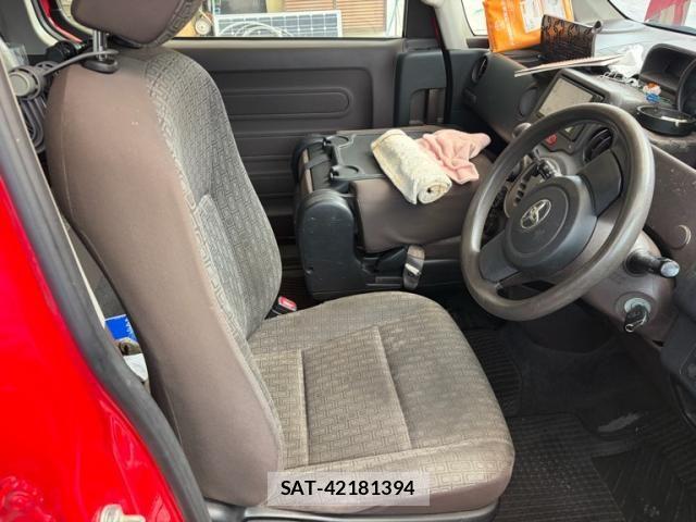 Toyota SPADE 2013-08 8102011-10