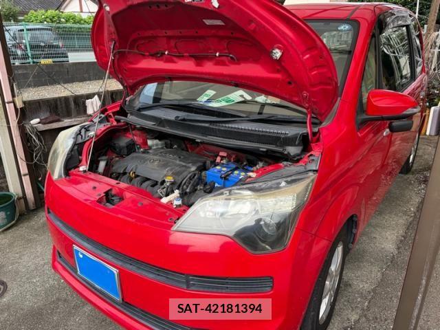 Toyota SPADE 2013-08 8102011-1