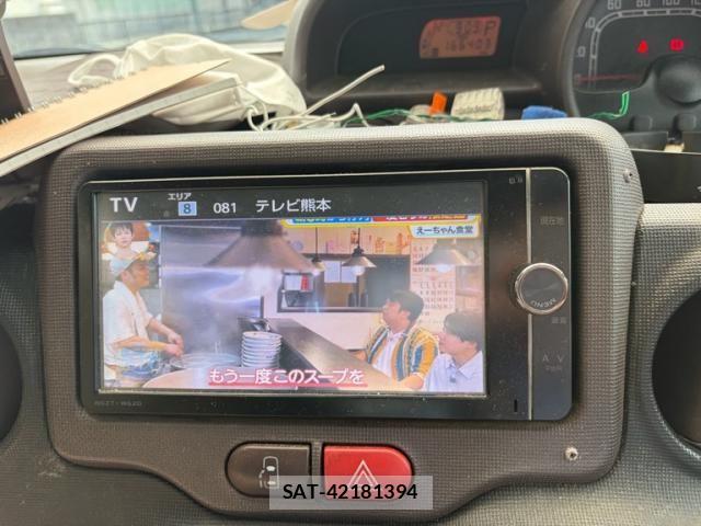 Toyota SPADE 2013-08 8102011-19