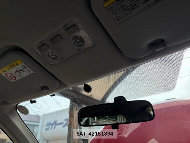 Toyota SPADE 2013-08 8102011-21