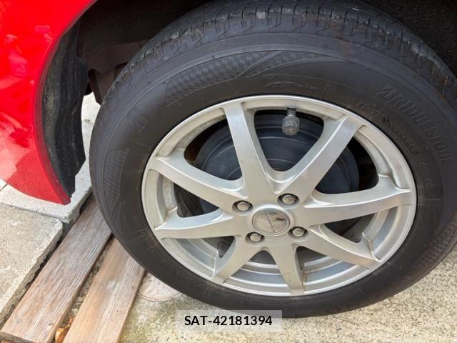 Toyota SPADE 2013-08 8102011-7