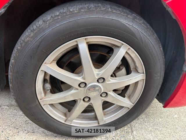 Toyota SPADE 2013-08 8102011-8