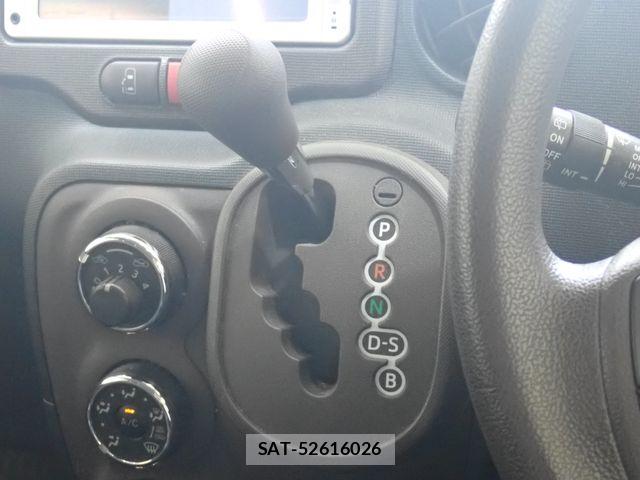 Toyota SPADE 2013-03 8159269-14