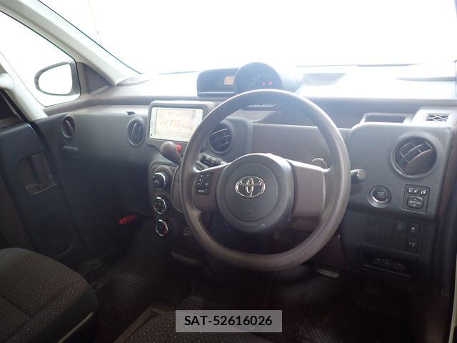 Toyota SPADE 2013-03 8159269-1