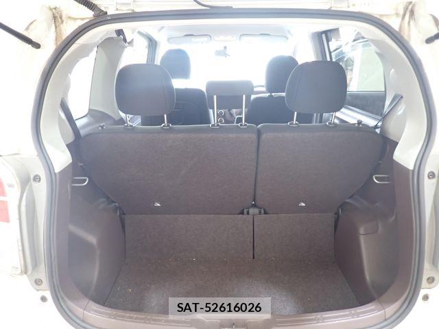 Toyota SPADE 2013-03 8159269-22