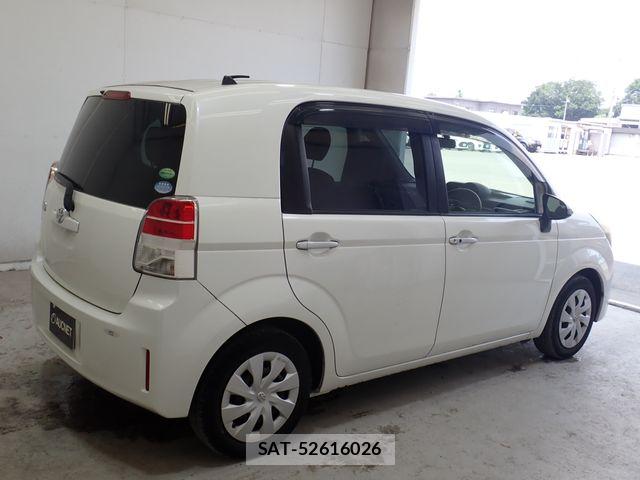 Toyota SPADE 2013-03 8159269-7