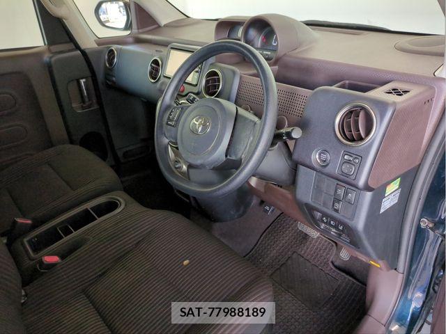 Toyota SPADE 2016-11 8210384-26