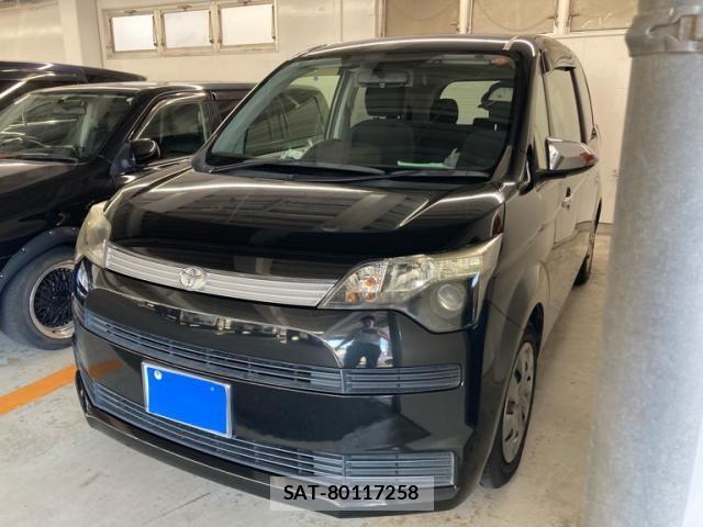 Toyota SPADE 2015-02 8231858-0