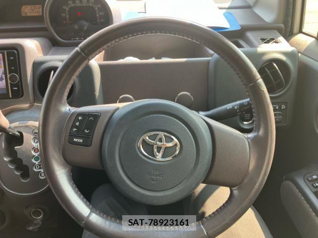 Toyota SPADE 2013-04 8231857-15