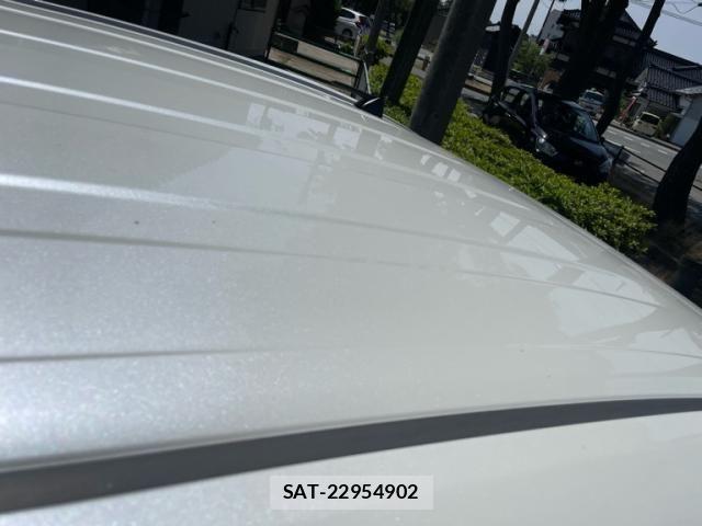 Toyota SPADE 2012-10 8231856-12
