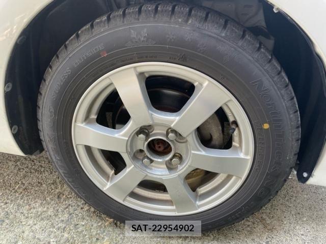 Toyota SPADE 2012-10 8231856-2